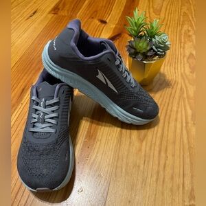 Altra Women's Athletic Shoes - Black and Blue